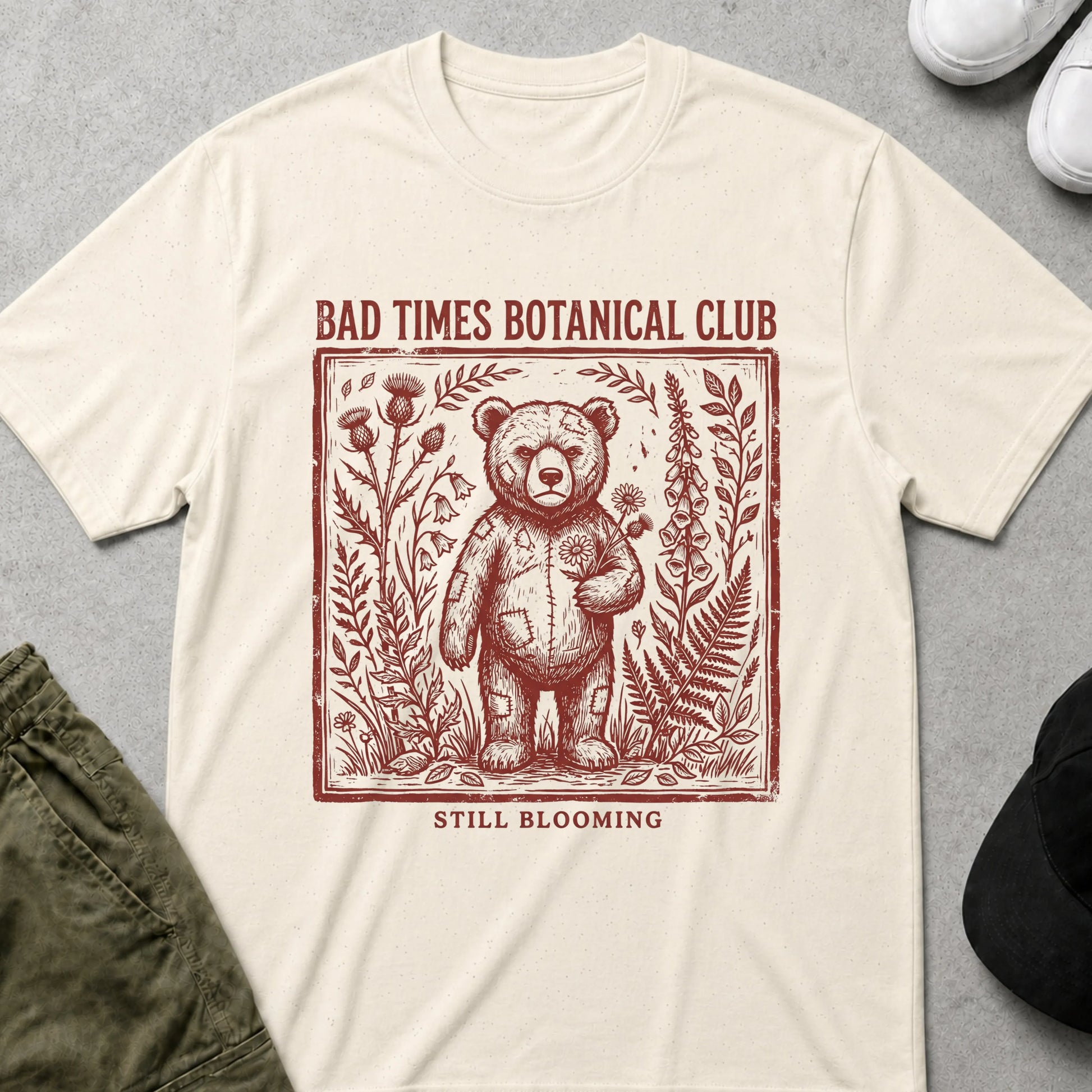 Still Blooming T-Shirt Natural