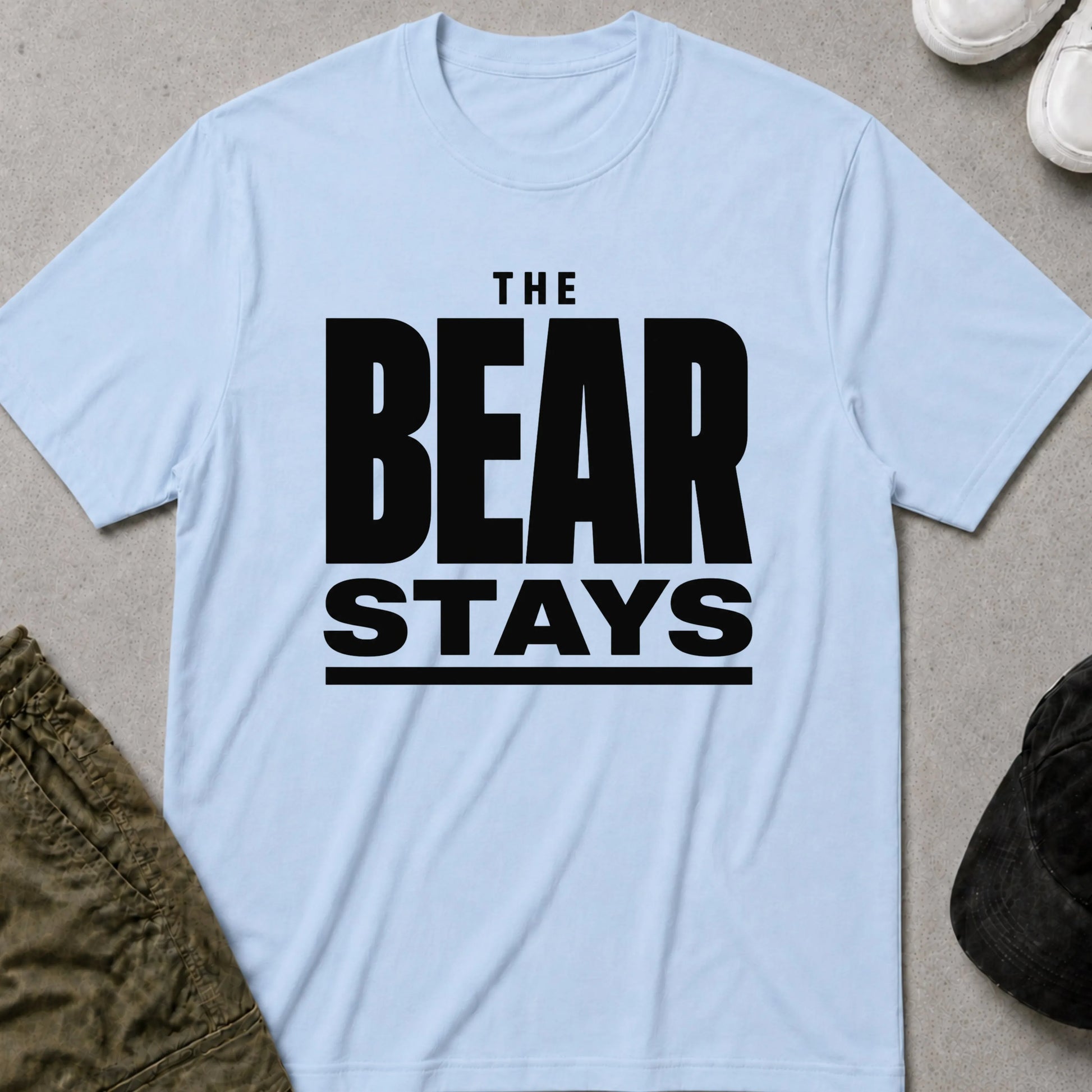 The Bear Stays T-Shirt Light Blue